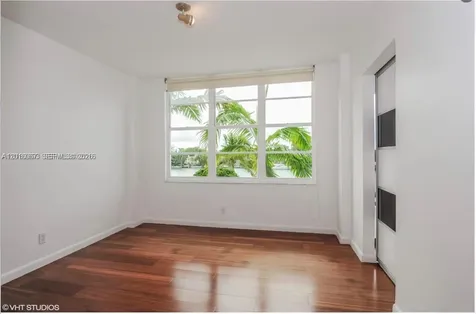 5700 Collins Avenue Miami Beach FL 33140