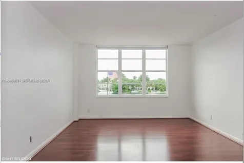 5700 Collins Avenue Miami Beach FL 33140