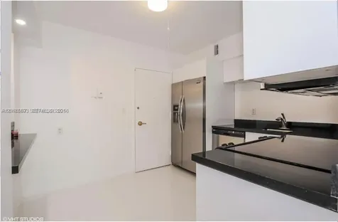 5700 Collins Avenue Miami Beach FL 33140