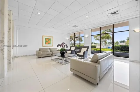 5700 Collins Avenue Miami Beach FL 33140