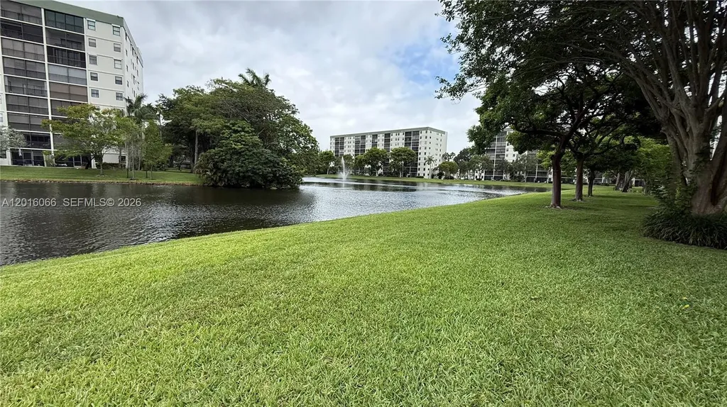 2236 N Cypress Bend Drive Pompano Beach FL 33069