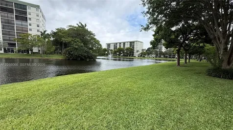 2236 N Cypress Bend Drive Pompano Beach FL 33069