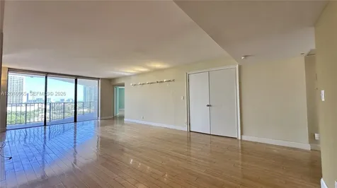 18181 NE 31st Court Aventura FL 33160