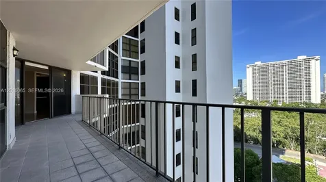 18181 NE 31st Court Aventura FL 33160
