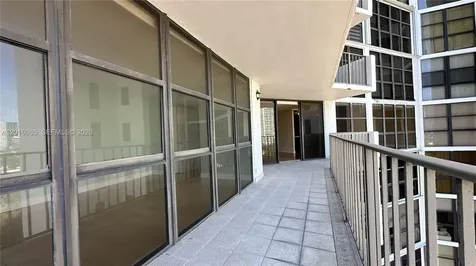 18181 NE 31st Court Aventura FL 33160