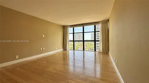 18181 NE 31st Court Aventura FL 33160