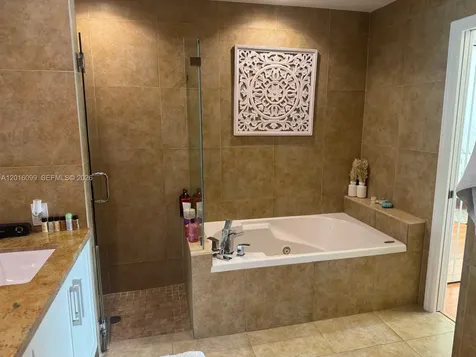 6389 NW 109th Avenue Doral FL 33178