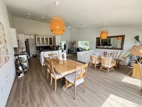 6389 NW 109th Avenue Doral FL 33178