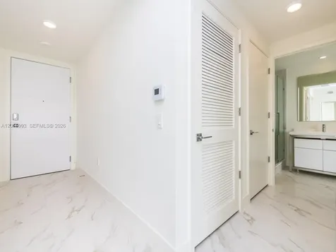 2000 S Metropica Way Sunrise FL 33323