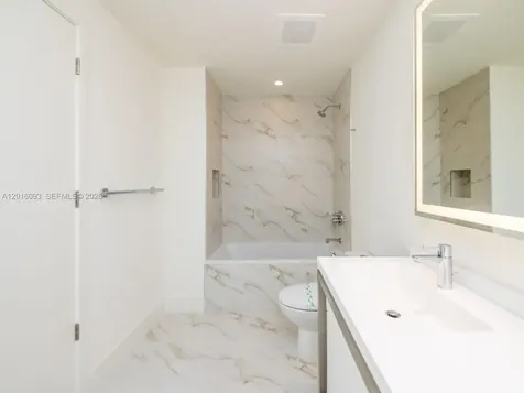 2000 S Metropica Way Sunrise FL 33323