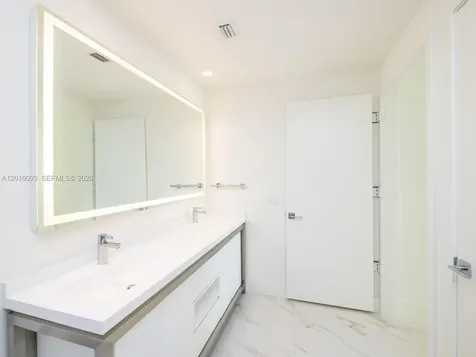 2000 S Metropica Way Sunrise FL 33323