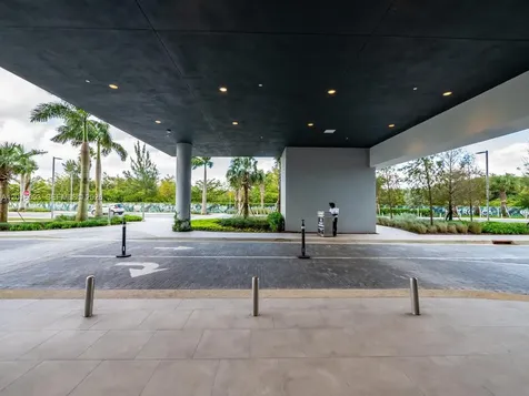 2000 S Metropica Way Sunrise FL 33323