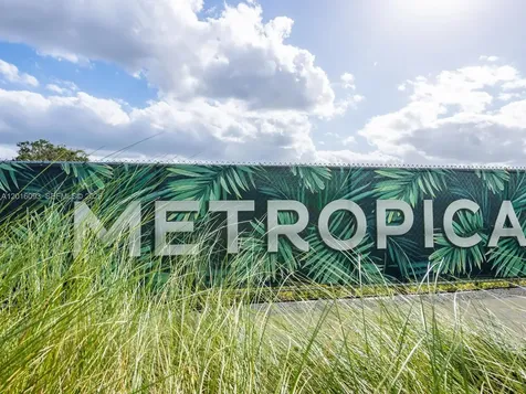 2000 S Metropica Way Sunrise FL 33323