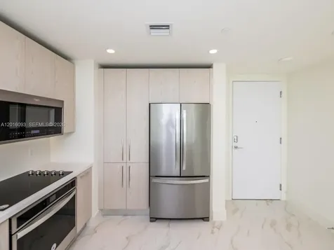 2000 S Metropica Way Sunrise FL 33323