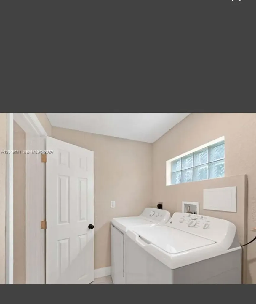 311 NW 28th Way Fort Lauderdale FL 33311