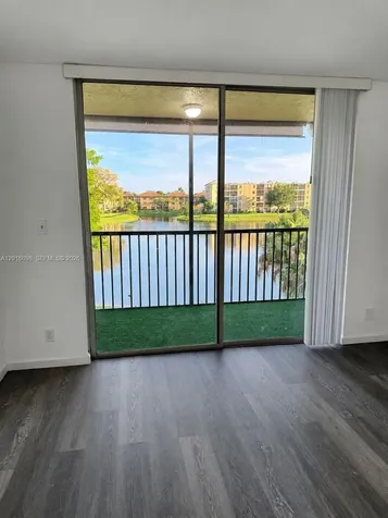 7900 NW 50th Street Lauderhill FL 33351