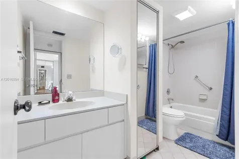 9950 NW 6th Place Plantation FL 33324
