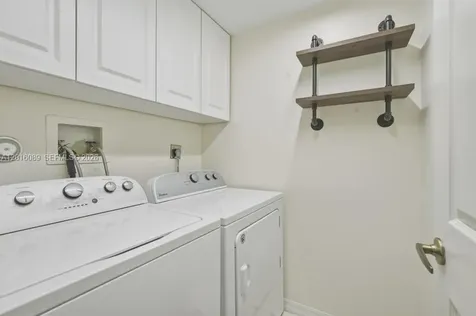 12511 NW 10th Street Sunrise FL 33323