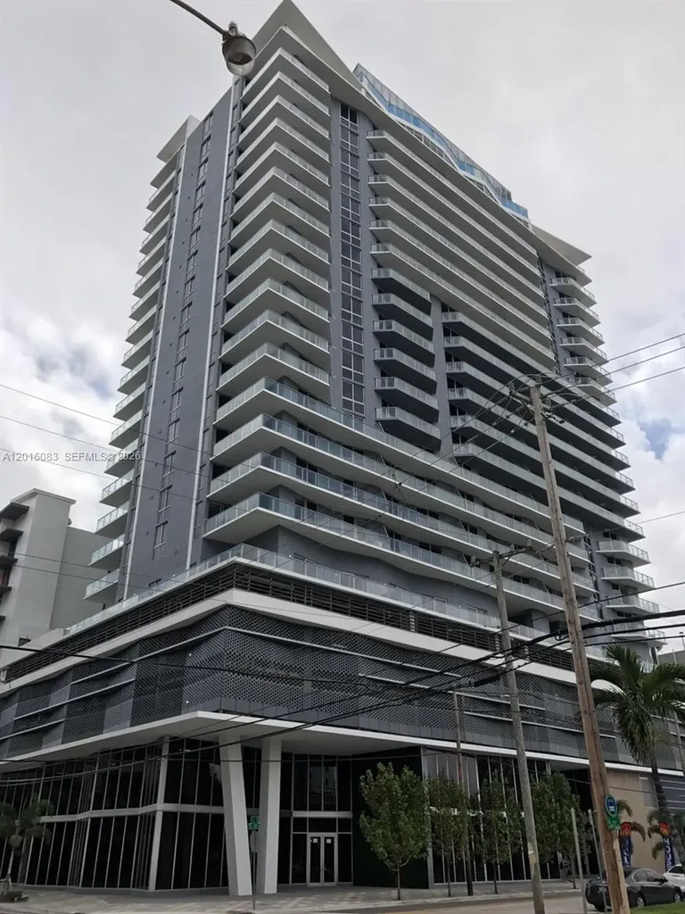 1010 SW 2nd Avenue Miami FL 33130
