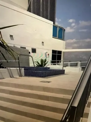 1010 SW 2nd Avenue Miami FL 33130