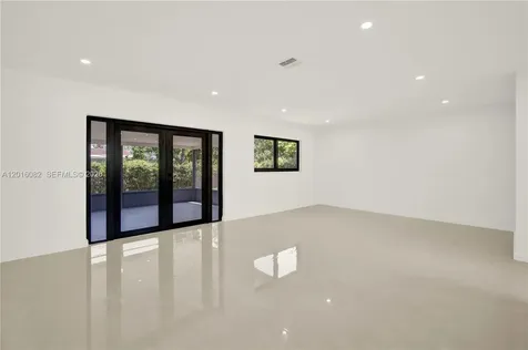 1020 NW 197th Terrace Miami Gardens FL 33169