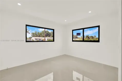 1020 NW 197th Terrace Miami Gardens FL 33169