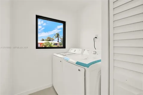 1020 NW 197th Terrace Miami Gardens FL 33169