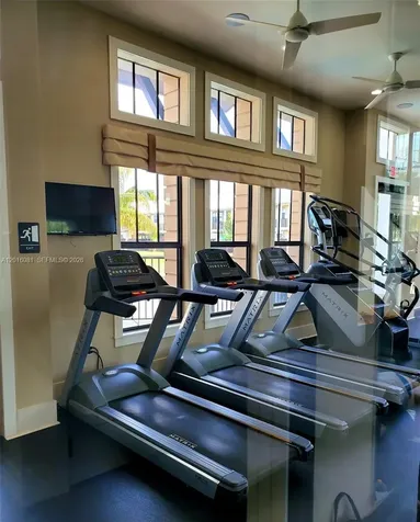 5810 NW 104th Path Doral FL 33178