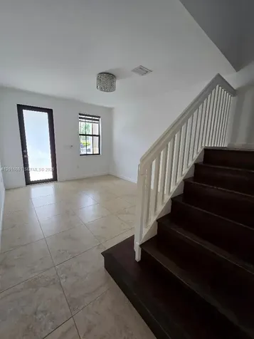 5810 NW 104th Path Doral FL 33178