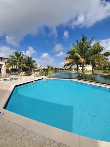 5810 NW 104th Path Doral FL 33178