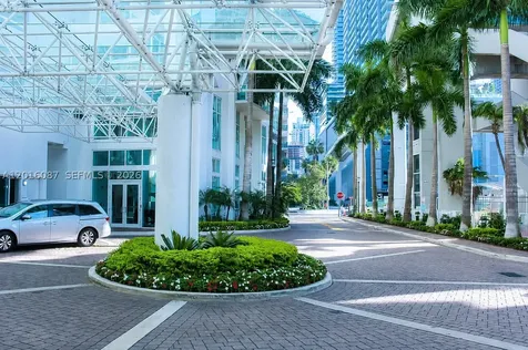 31 SE 5th Street Miami FL 33131