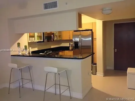 31 SE 5th Street Miami FL 33131