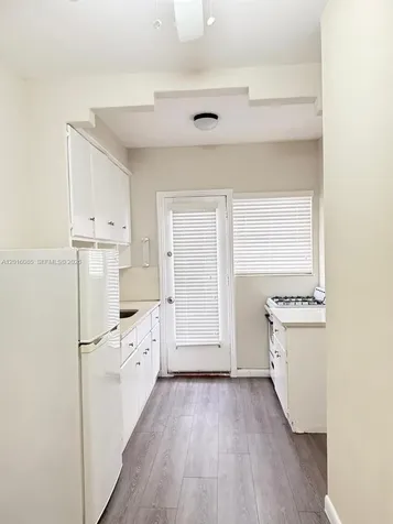 1007 Meridian Avenue Miami Beach FL 33139