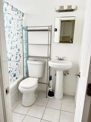 1007 Meridian Avenue Miami Beach FL 33139
