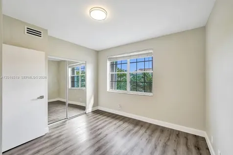 43 Simonton Circle Weston FL 33326