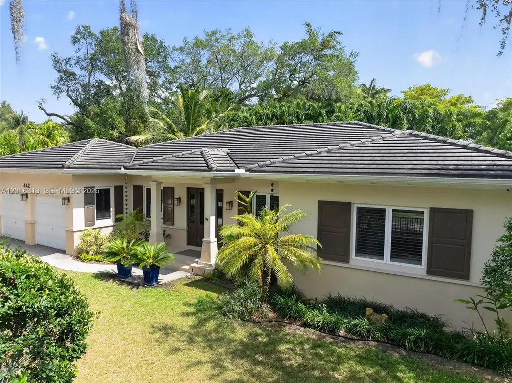 442 Amalfi Avenue Coral Gables FL 33146