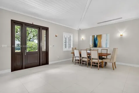 442 Amalfi Avenue Coral Gables FL 33146