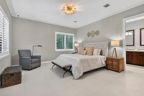 442 Amalfi Avenue Coral Gables FL 33146