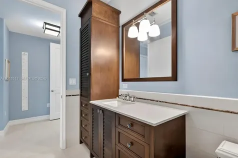 442 Amalfi Avenue Coral Gables FL 33146