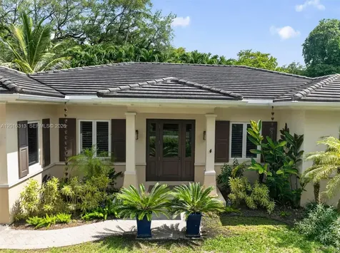 442 Amalfi Avenue Coral Gables FL 33146