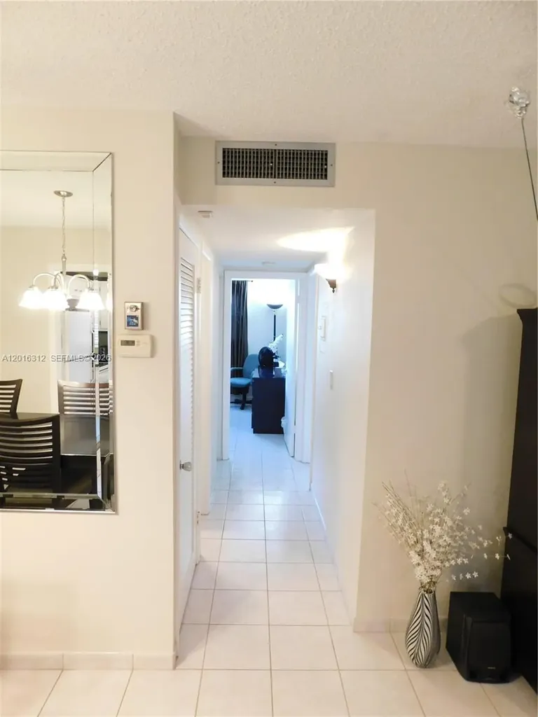 5300 Washington Street Hollywood FL 33021