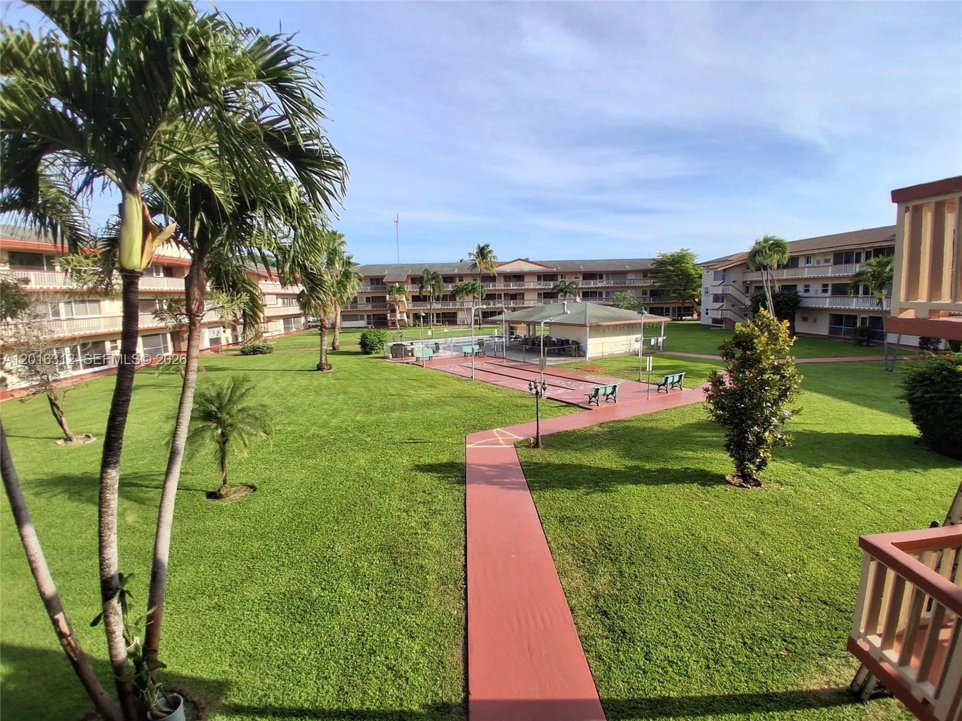 5300 Washington Street Hollywood FL 33021