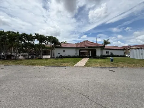 680 NW 82nd Place Miami FL 33126