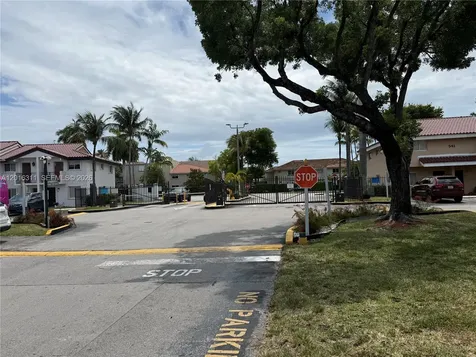 680 NW 82nd Place Miami FL 33126
