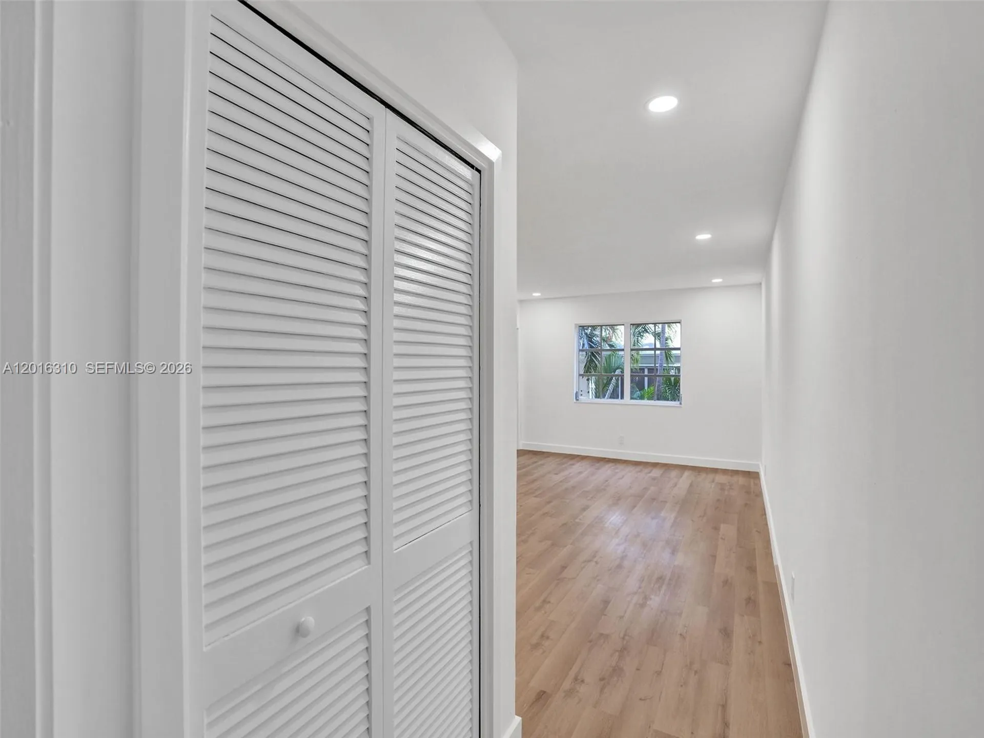 2426 SE 17th Street Fort Lauderdale FL 33316