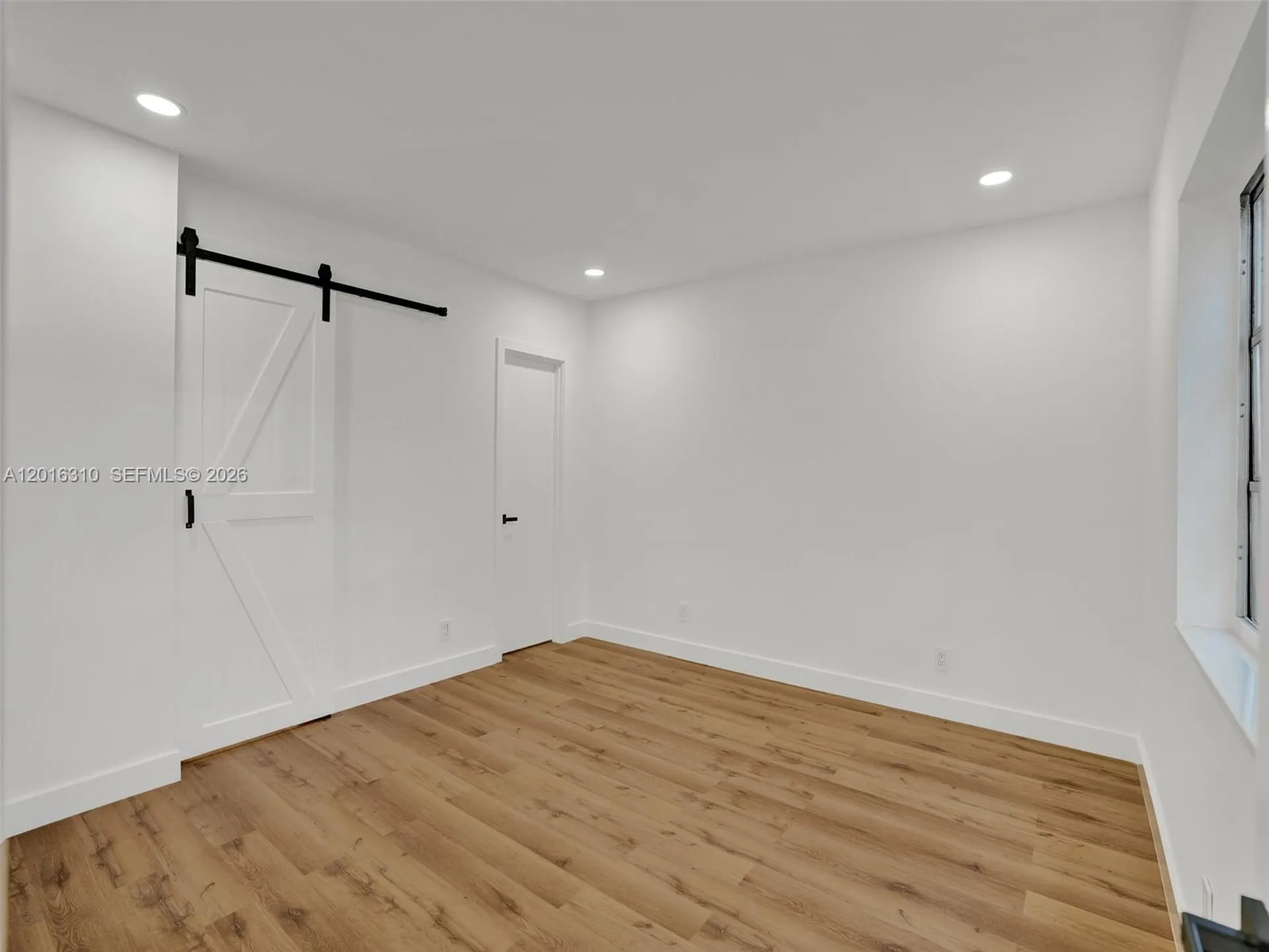 2426 SE 17th Street Fort Lauderdale FL 33316