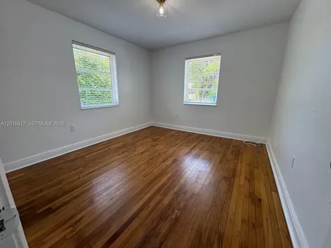 3581 SW 17th Street Miami FL 33145