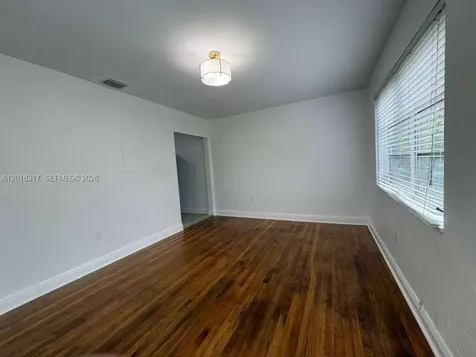 3581 SW 17th Street Miami FL 33145