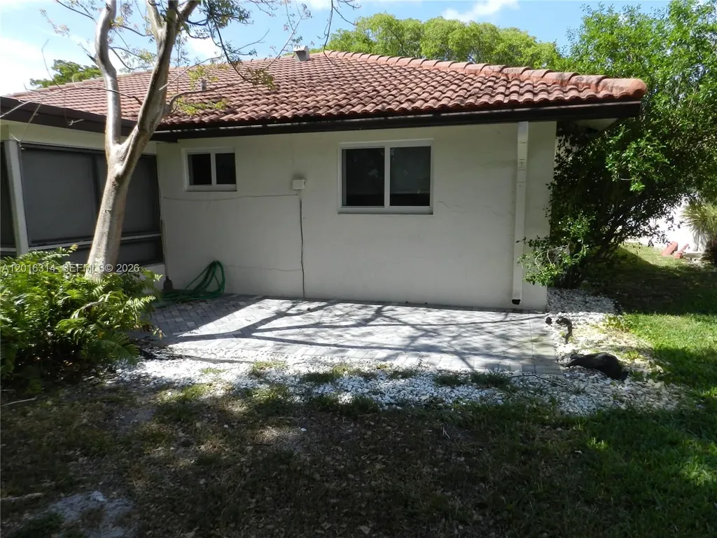 305 NW 42nd Street Boca Raton FL 33431