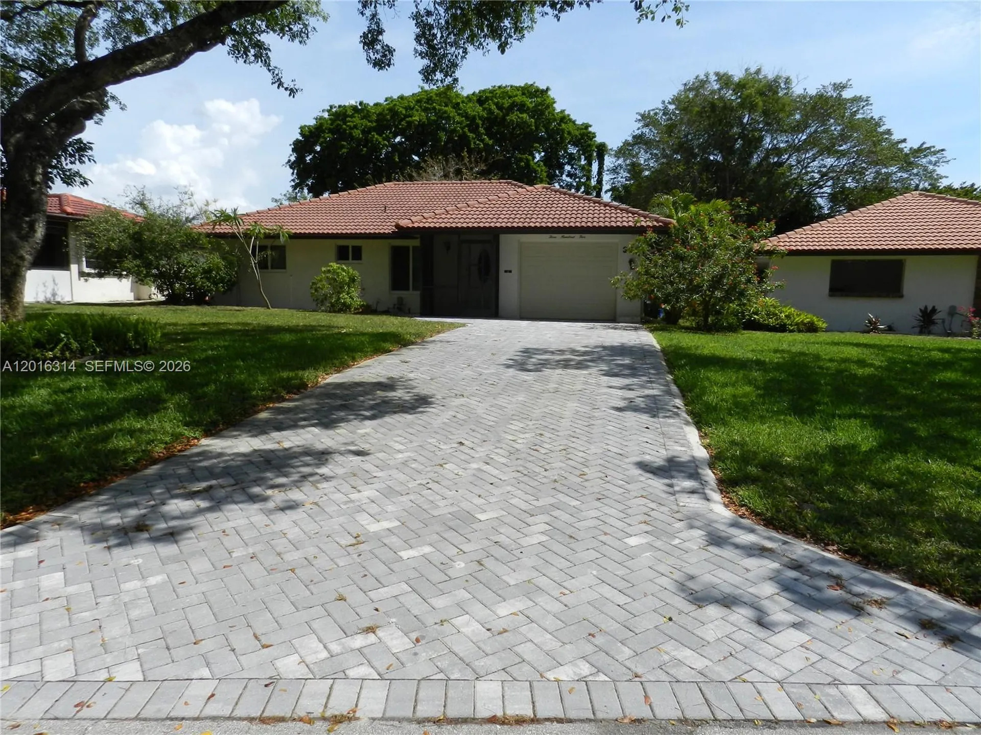 305 NW 42nd Street Boca Raton FL 33431